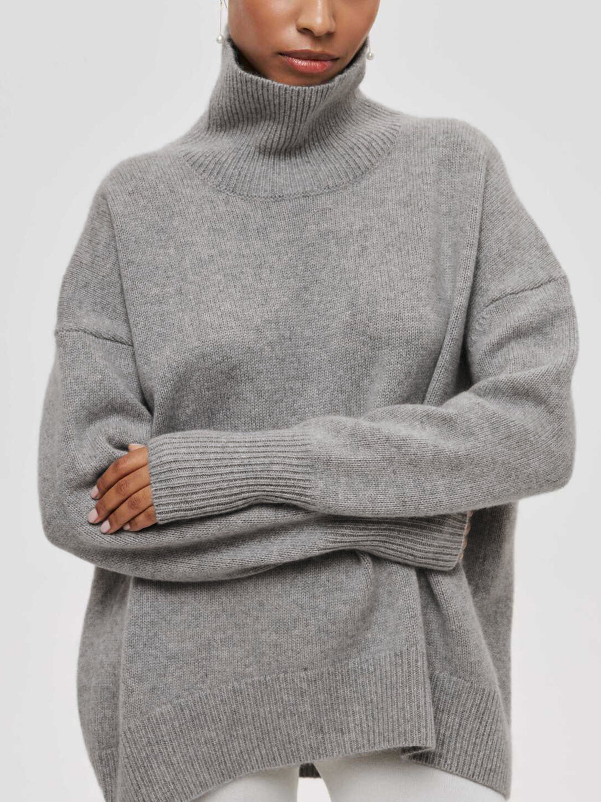 Amelia - Oversized Turtleneck Sweater